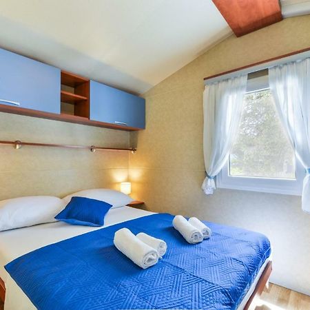 Mobile House 5 Laguna Villa Turanj Dış mekan fotoğraf